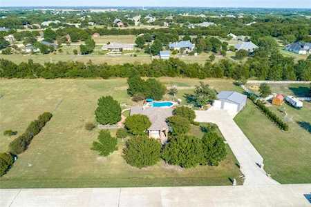 1820 Northfork Lane Lucas, TX 75002