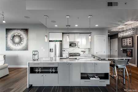 2001 Lincoln St #2121 Denver, CO 80202