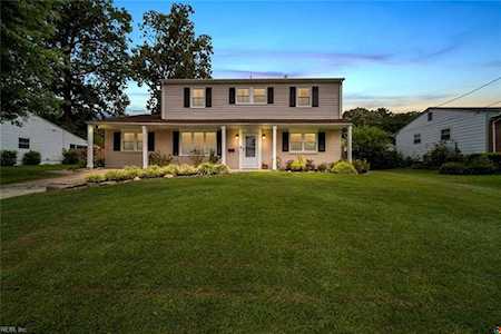 3812 Honeytree Ln Virginia Beach, VA 23452