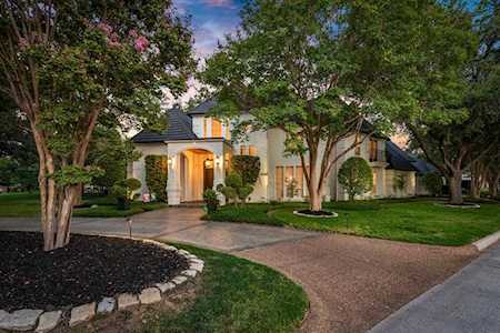 1301 Chatsworth Court E Colleyville, TX 76034