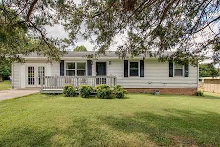 3054 Fieldview Dr Murfreesboro, TN 37128