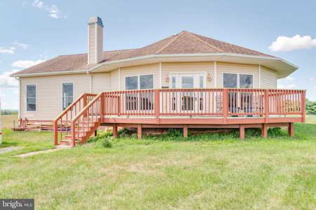 6106 Paynes Ford Rd Kearneysville, WV 25430