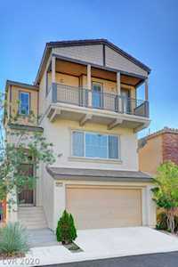 9872 Black Mulberry St Las Vegas, NV 89178
