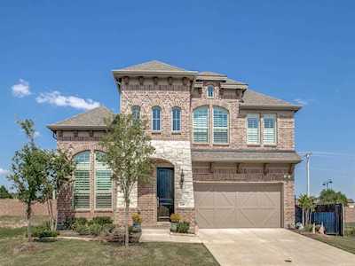 5209 Squeezepenny Lane Mckinney, TX 75070