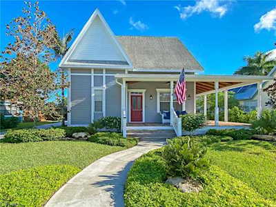 1621 Braman Ave Fort Myers, FL 33901