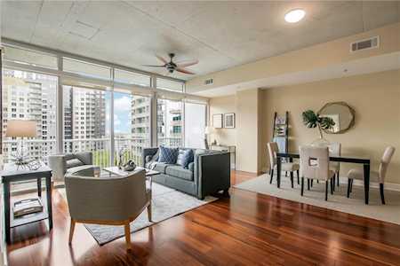950 W Peachtree St NW #1101 Atlanta, GA 30309