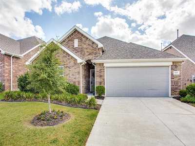 5117 Cathy Drive Forney, TX 75126