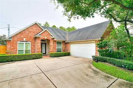 12134 Laguna Pointe Ln Houston, TX 77041