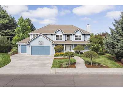 1455 NW Beech Ct Camas, WA 98607