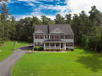 8223 Turner Forest Rd Henrico, VA 23231