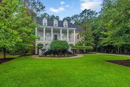 3675 Coastal Crab Rd Mount Pleasant, SC 29466