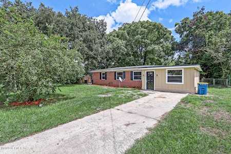 2441 Lake Lucina Dr Jacksonville, FL 32211