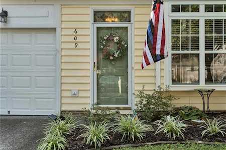609 Holmes Blvd Yorktown, VA 23692