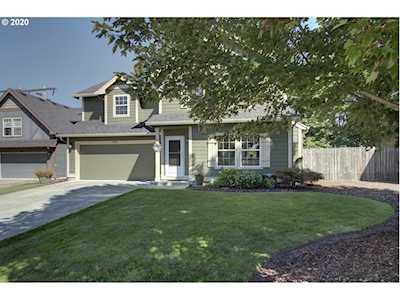 1004 NE 115th Cir Vancouver, WA 98685