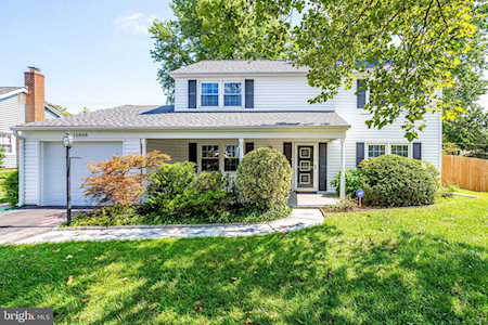 12808 Buckingham Dr Bowie, MD 20715