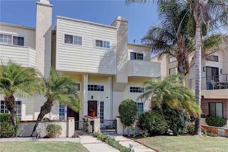 2301 Mathews Avenue #D Redondo Beach, CA 90278