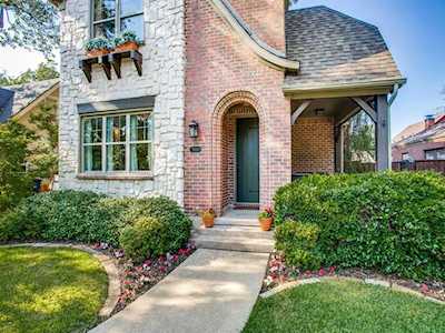 5831 Morningside Avenue Dallas, TX 75206
