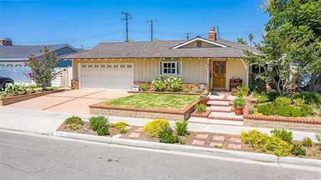1736 Missouri Street Costa Mesa, CA 92626