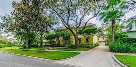 320 Magnolia Dr Clearwater, FL 33756
