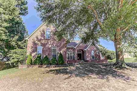 4974 Rabbit Chase Ln Bartlett, TN 38002
