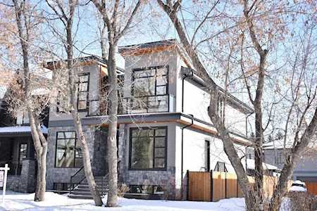 5848 Bowwater Crescent NW Calgary, AB T3B 2E2