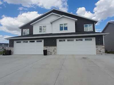 3727 Stacy Dr Bismarck, ND 58504
