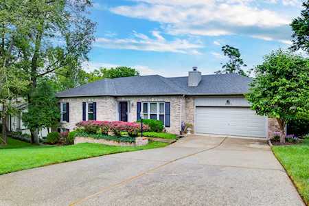 1023 Rollingwood Ln Goshen, KY 40026