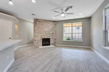 16100 S Great Oaks DR #1403 Round Rock, TX 78681