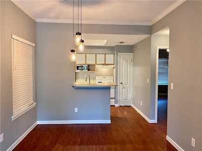 6000 Shepherd Mountain CV #307 Austin, TX 78730