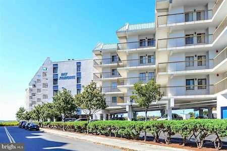 110 81st St #407 Ocean City, MD 21842
