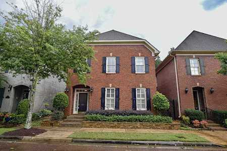851 Mcferrin Ln Collierville, TN 38017