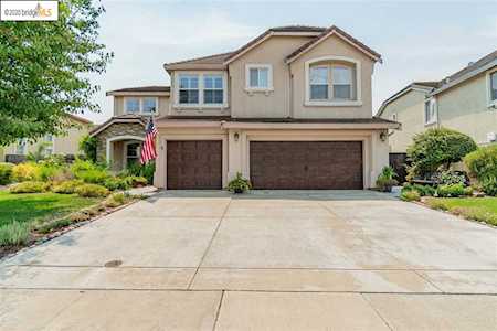 5512 Beardsley Ln Stockton, CA 95219