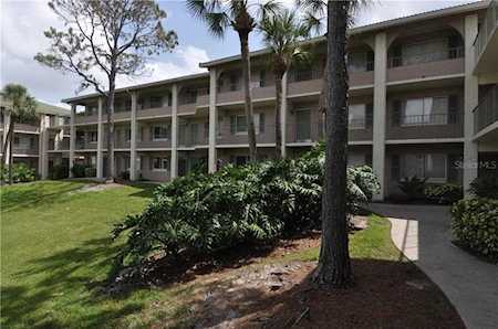 139 Oyster Bay CIRCLE #140 Altamonte Springs, FL 32701