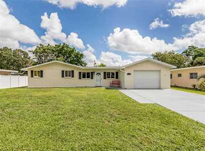 725 Guild Dr Venice, FL 34285