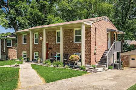 3305 Charlane Pkwy Louisville, KY 40299
