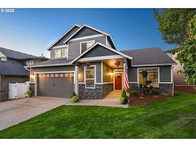 3929 Forest View Dr Washougal, WA 98671