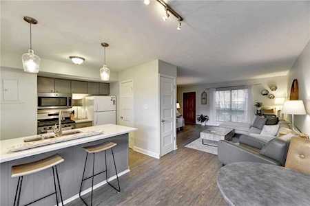 7801 Shoal Creek Blvd #135 Austin, TX 78757