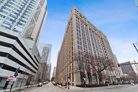 680 N Lake Shore Dr #1519 Chicago, IL 60611