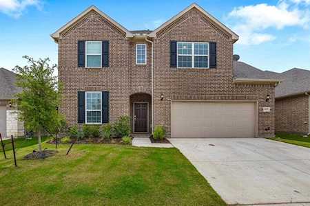 1037 Pinnacle Breeze Drive Fort Worth, TX 76052