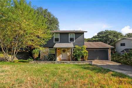 8314 Hanbridge Ln Austin, TX 78736