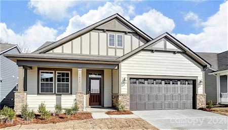 17417 Carolina Hickory Dr Huntersville, NC 28078