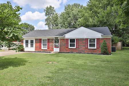 10007 Whipps Mill Rd Louisville, KY 40223