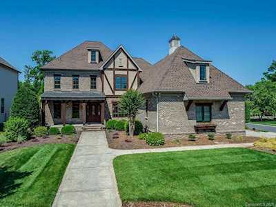 8806 Clavemorr Glenn Ct Charlotte, NC 28226