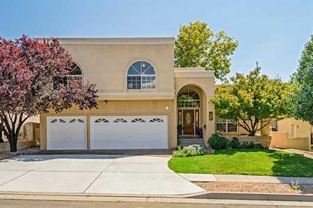 8724 Greenarbor Rd NE Albuquerque, NM 87122