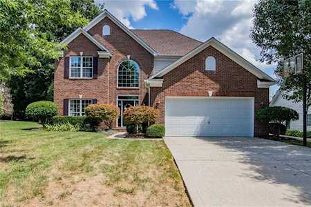 9814 Ashburton Dr Charlotte, NC 28216