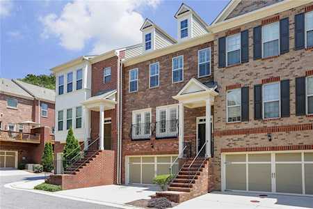 3269 Ferncliff Ln Atlanta, GA 30324