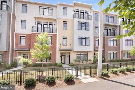 1310 Ribbon Limestone Terrace SE Leesburg, VA 20175