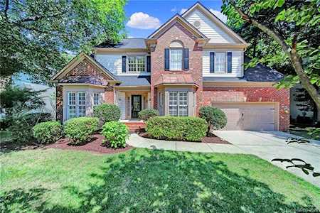 6027 Bells Mill Dr Charlotte, NC 28269