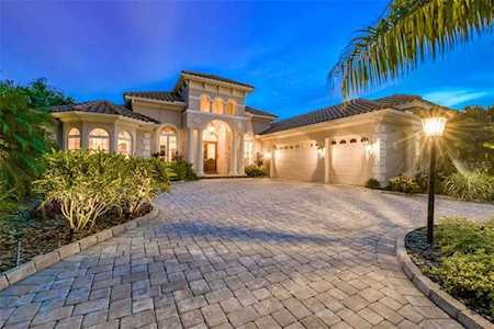 7005 Kingsmill Ct Lakewood Ranch, FL 34202