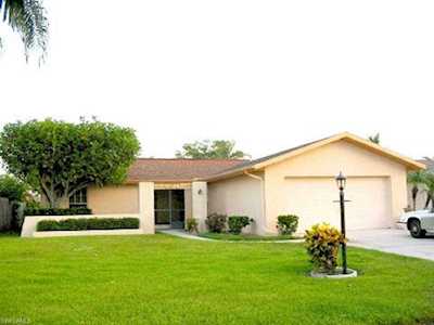 9802 Owlclover St Fort Myers, FL 33919